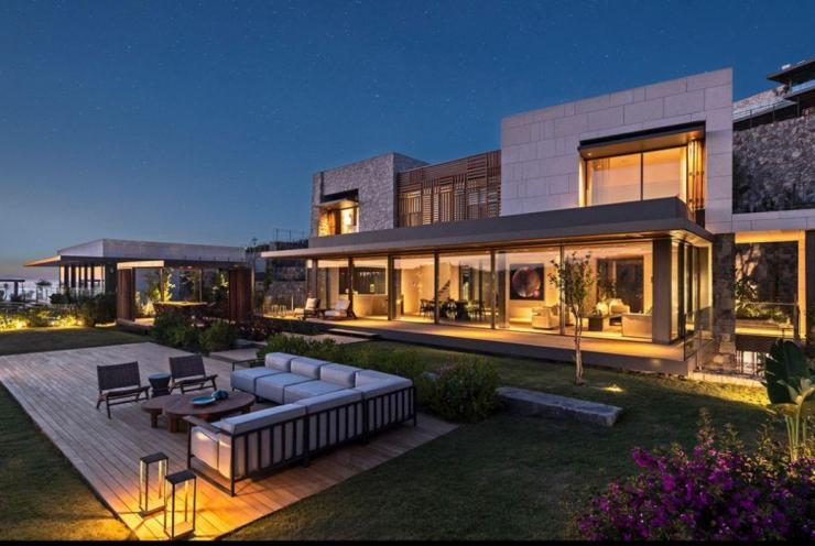 The Ritz-Carlton Residences 5+2