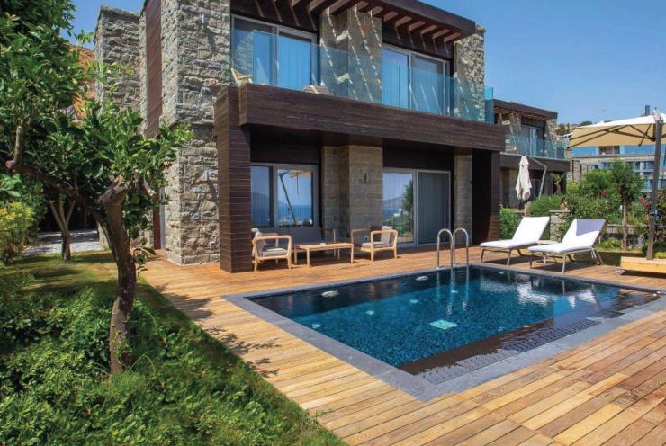 METT Four Bedroom Sea View Pool Villa